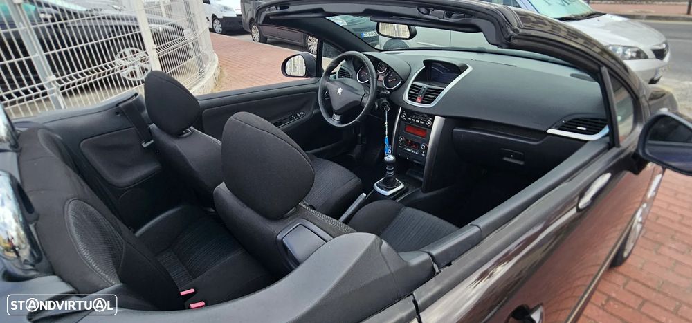 Peugeot 207 1.6 HDi Sportium - 14