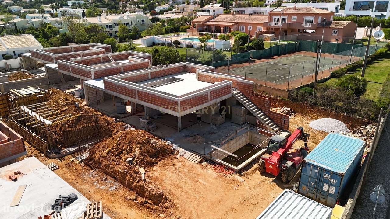 Luxuosa Moradia em Construção em Luz, Lagos - Grande imagem: 3/22
