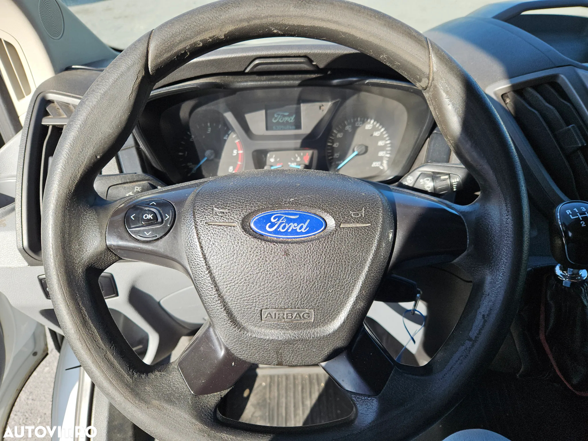 Ford TRANSIT - 9