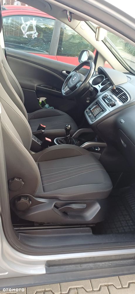 Seat Altea XL 1.6 TDI DPF CR Ecomotive Reference Copa - 10