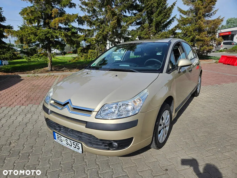 Citroën C4 1.4 16V Impress - 12