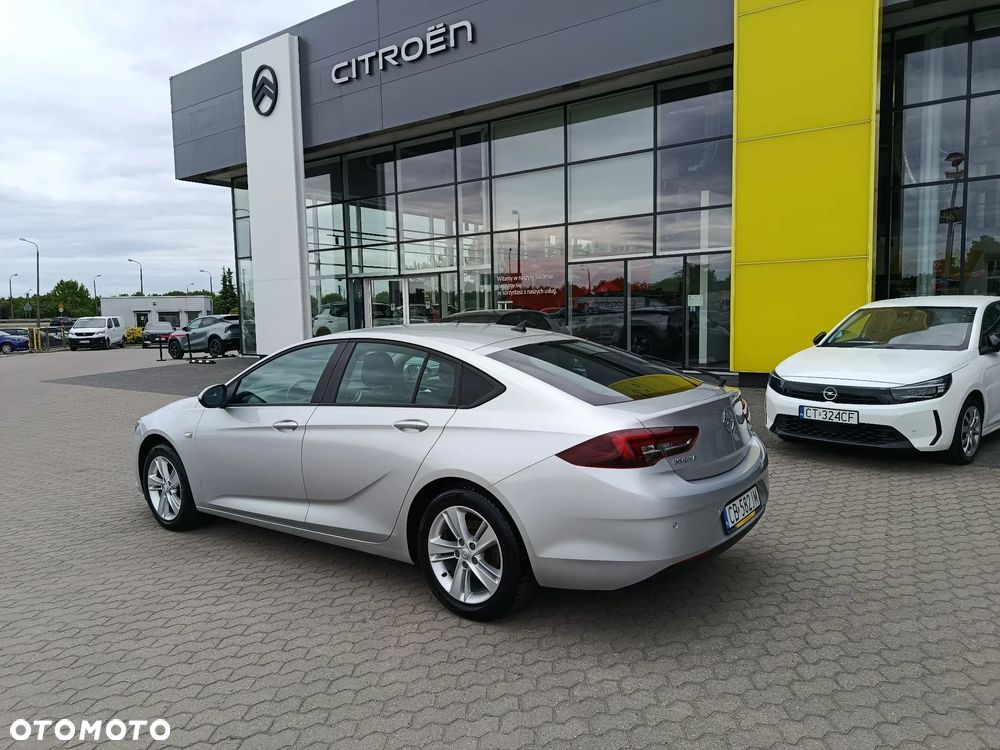 Opel Insignia 1.5 T Enjoy S&S Eco - 2