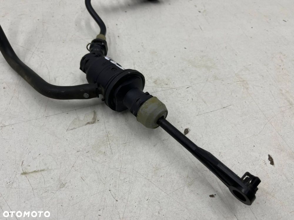 Pompa sprzęgła Nissan X-Trail III T32 Rogue 13-21r. 1.6 dCi wysprzęglik 306104ba0a 308504bb0a - 3