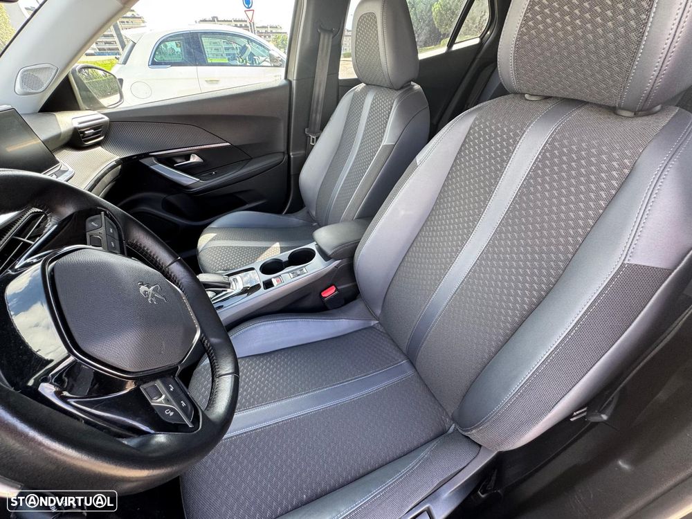 Peugeot 2008 PureTech 130 EAT8 Allure - 9