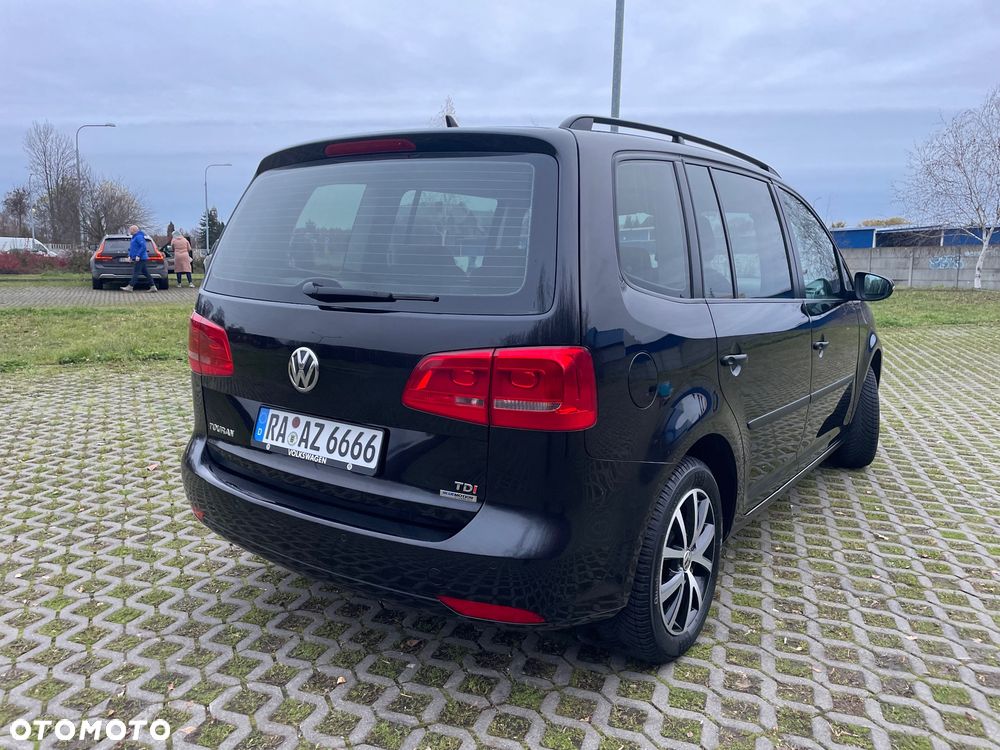 Volkswagen Touran 1.6 TDI DPF BlueMot Trendline - 10