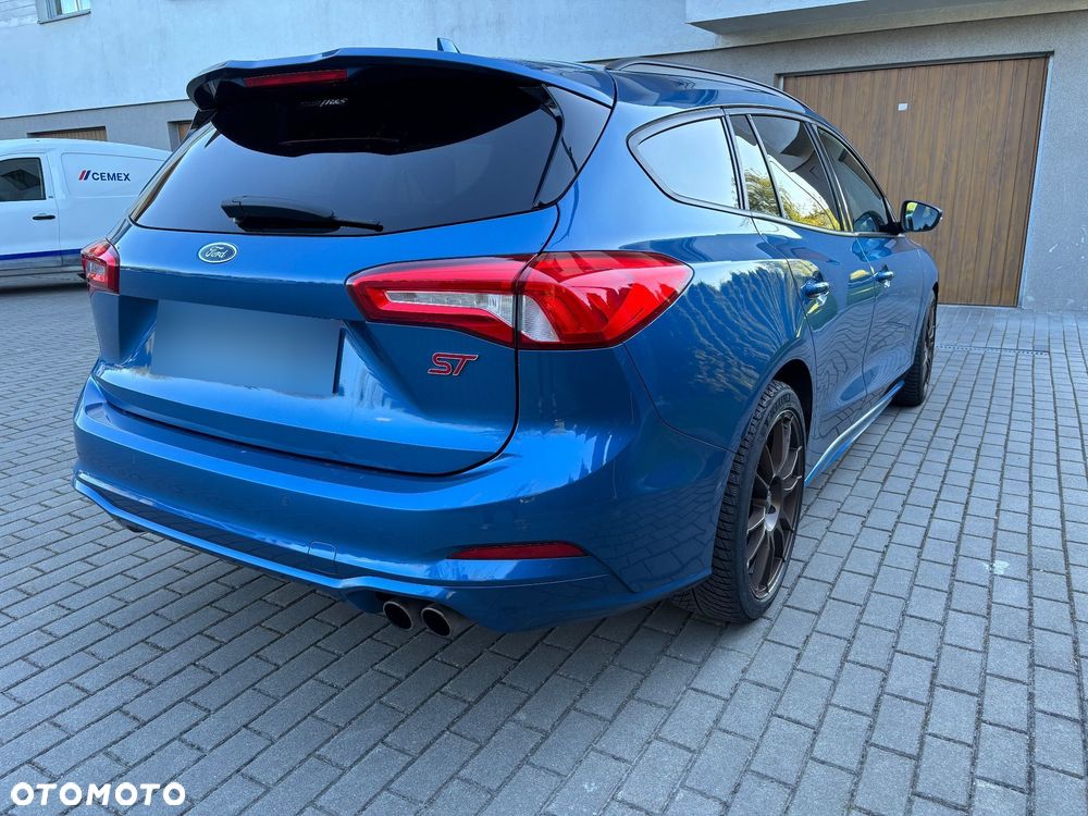 Ford Focus 2.0 EcoBlue ST - 10