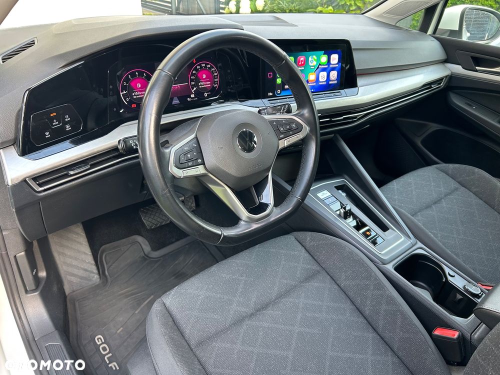Volkswagen Golf 1.0 eTSI Life DSG - 18