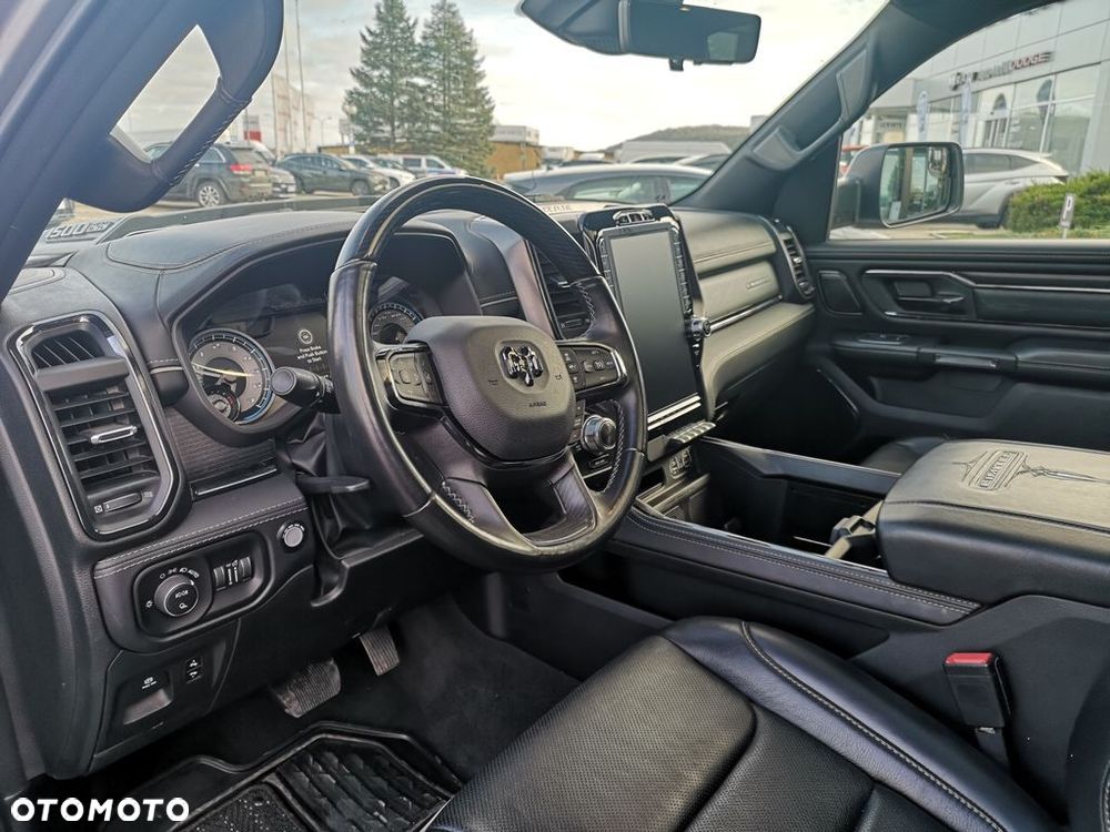 RAM 1500 - 11