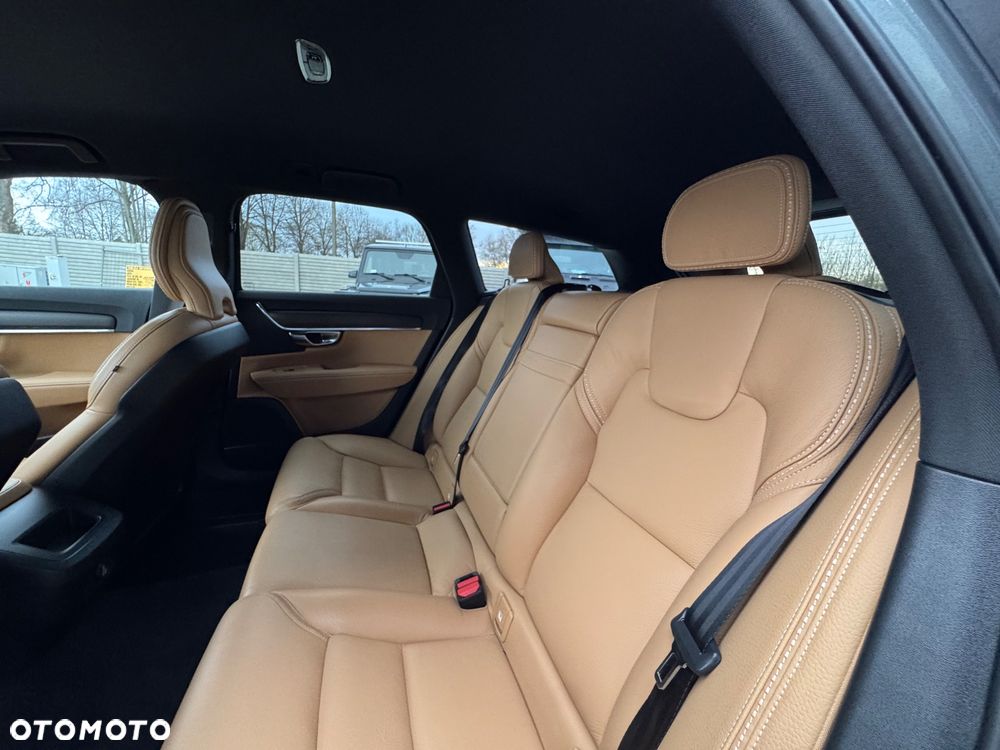 Volvo V90 Cross Country D4 AWD Geartronic Pro - 29