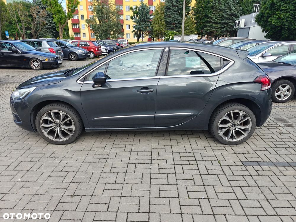 Citroën DS4 2.0 HDi SportChic - 3