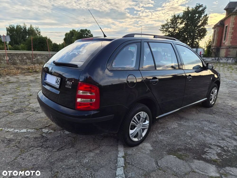 Skoda Fabia 1.2 HTP Combi Comfort - 14