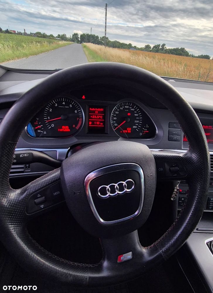 Audi A6 Limousine 2.4 - 11