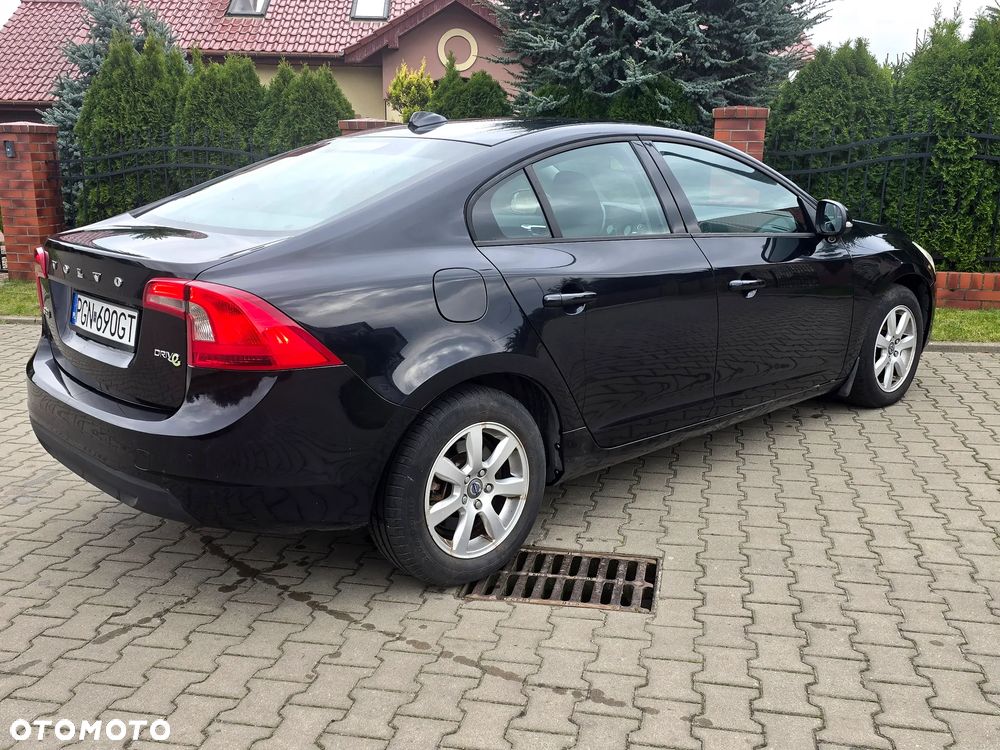 Volvo S60 D2 Summum - 3