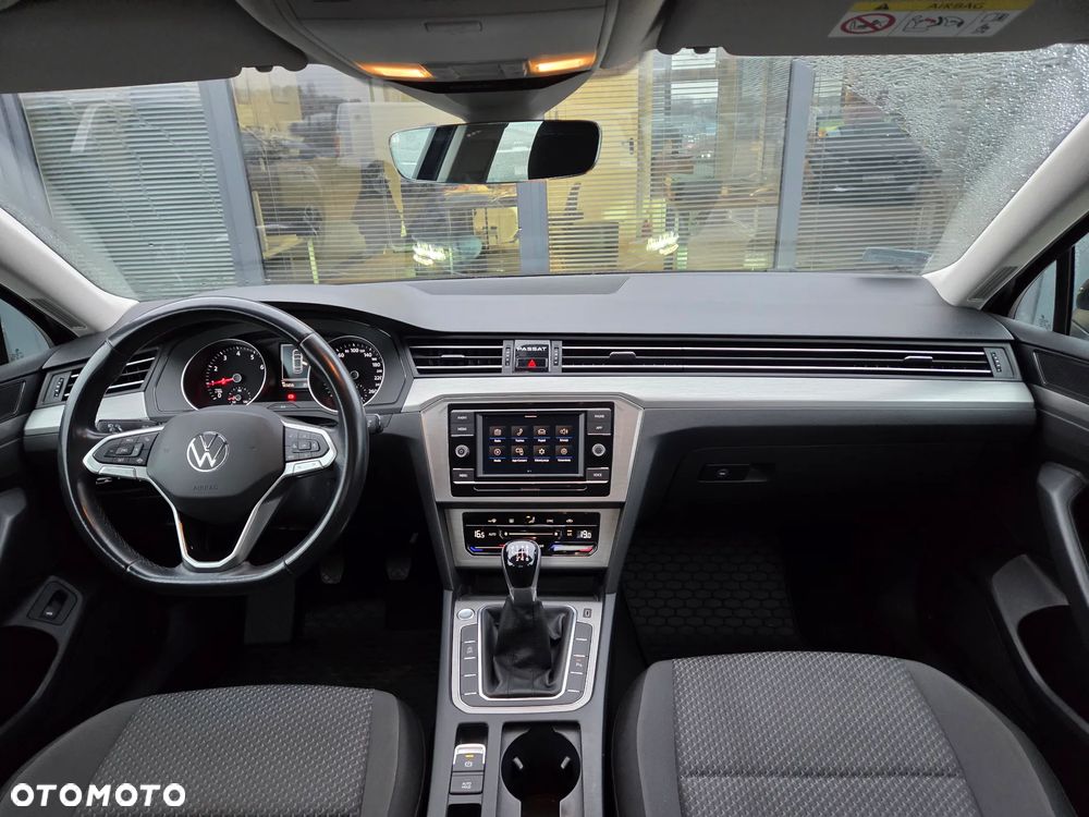 Volkswagen Passat 1.5 TSI EVO Business - 30