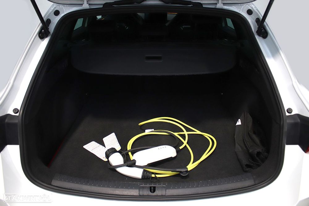 Cupra Leon ST 1.4 e-Hybrid MID DSG - 24