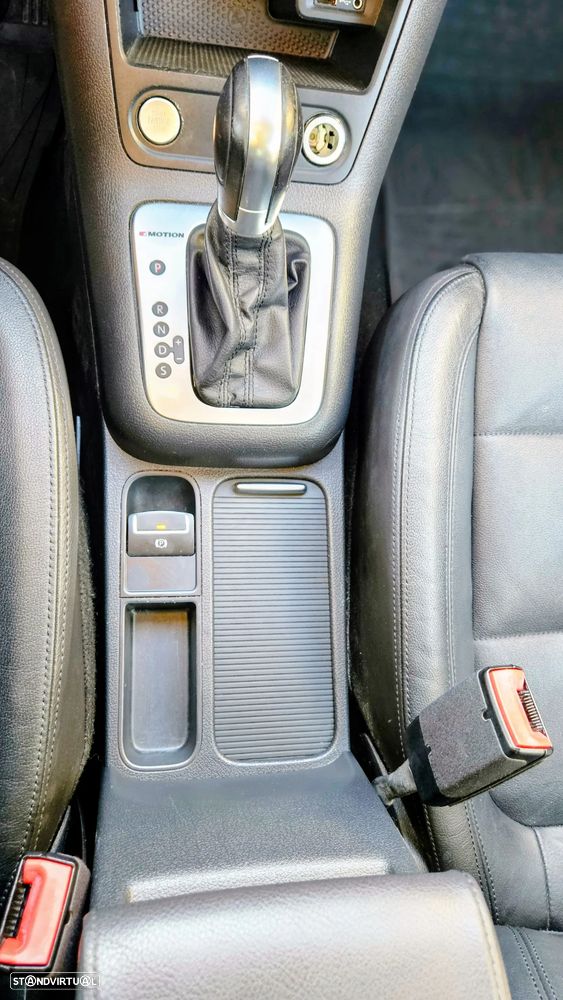VW Tiguan - 45