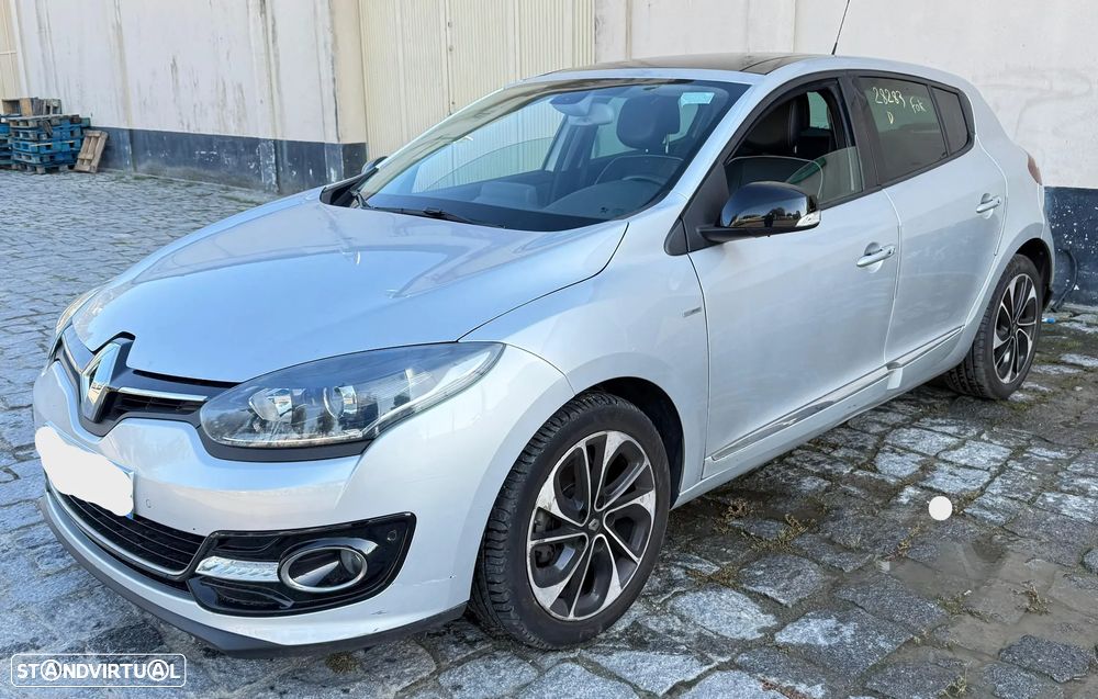 Renault Megane III 1.2 TCE Ano 2015 Para Peças - 1