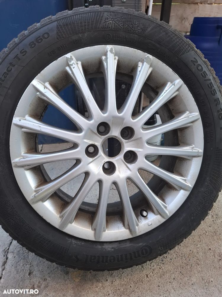 Alfa Romeo GT 1.9 JTD M-Jet Collezione - 12