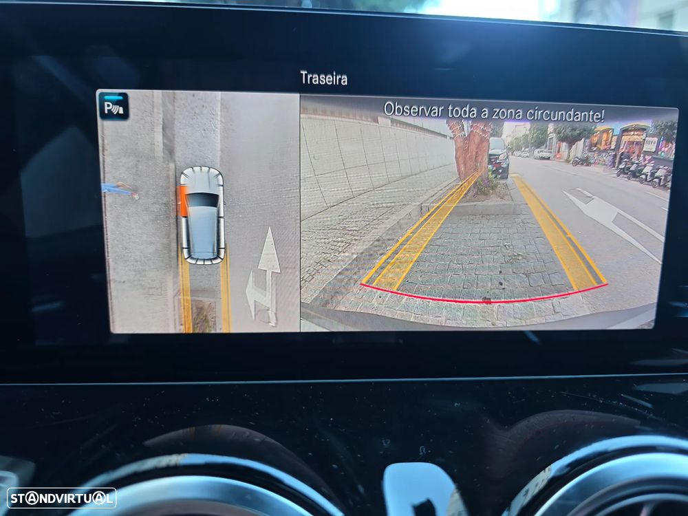 Mercedes-Benz EQB 300 4Matic AMG Line - 26