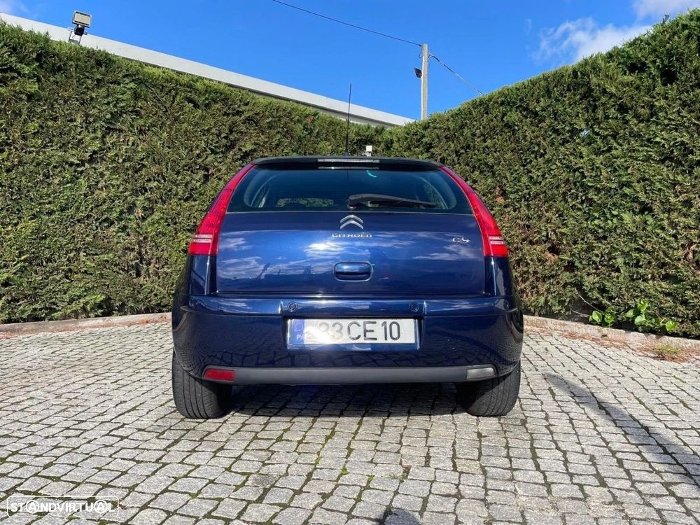 Citroën C4 1.4 16V SX - 13