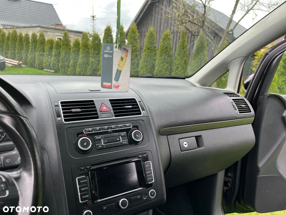 Volkswagen Touran 2.0 TDI DPF Comfortline - 17