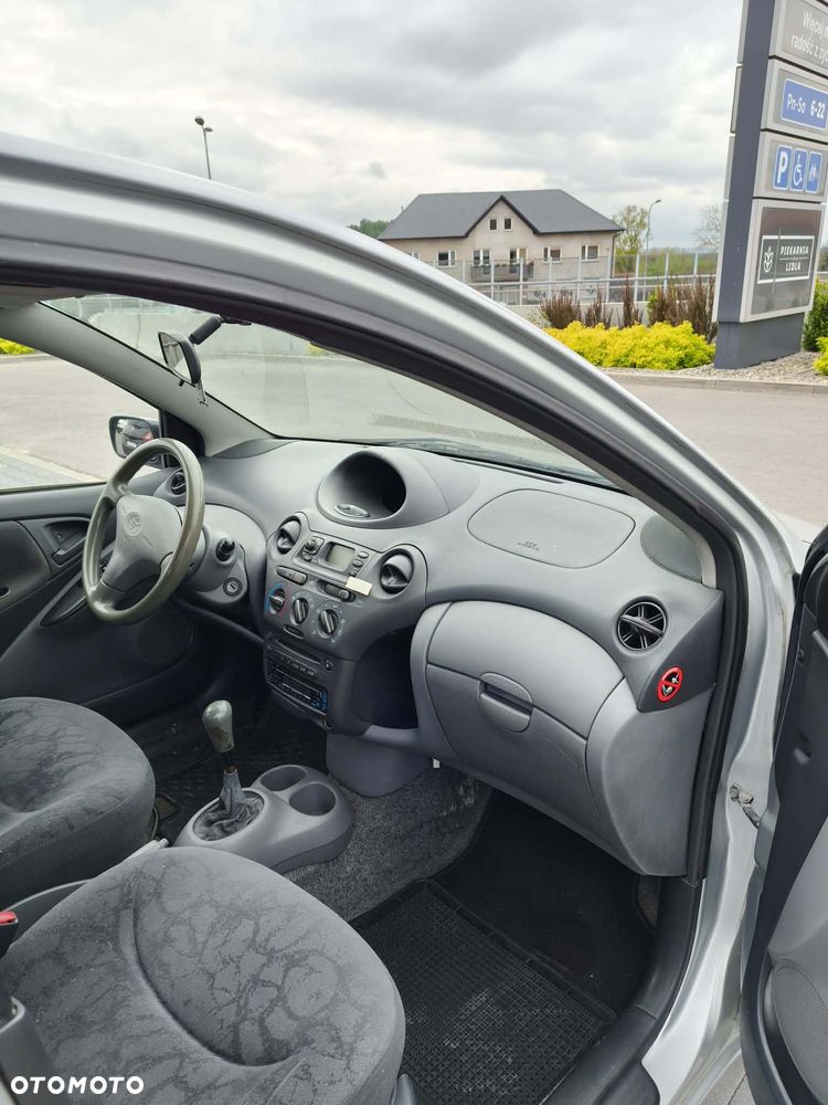 Toyota Yaris 1.3 Luna - 9