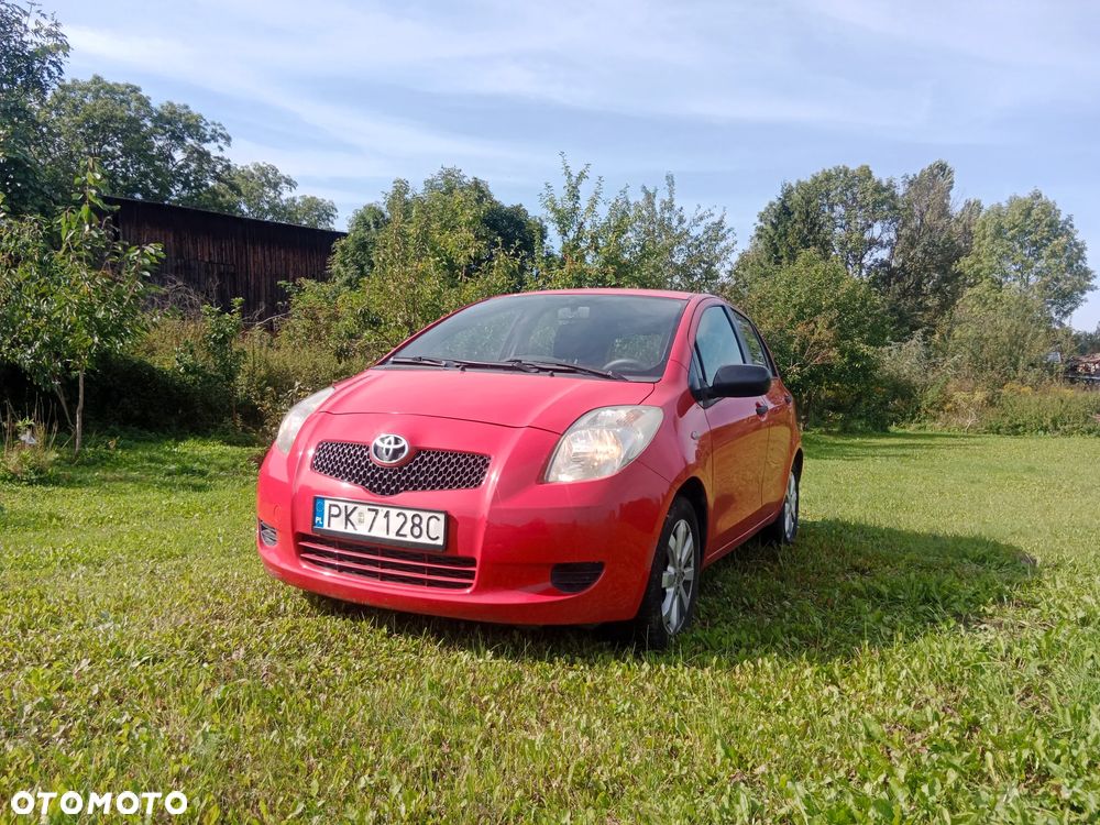 Toyota Yaris 1.3 Luna - 1