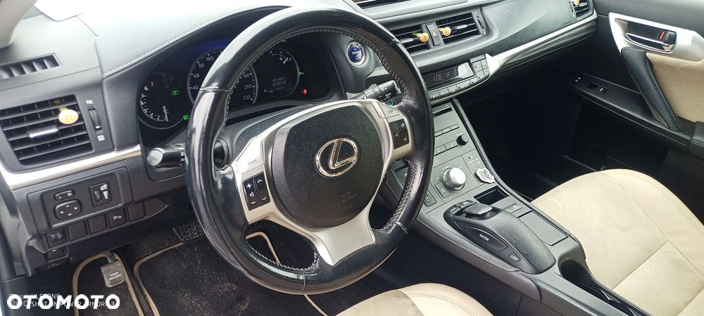 Lexus CT 200h Classic - 5