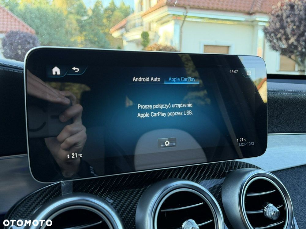 Mercedes-Benz GLC - 39