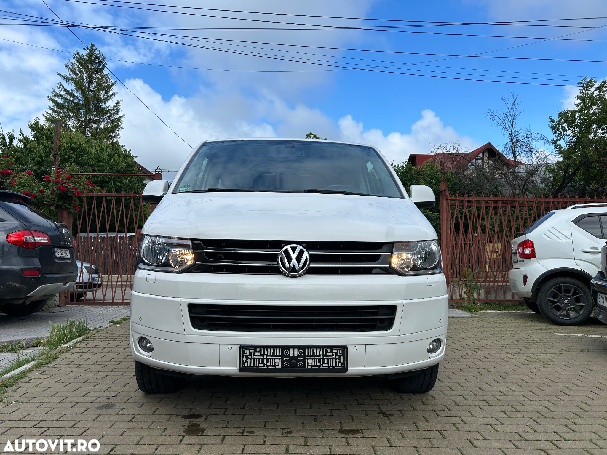 Volkswagen Caravelle - 3