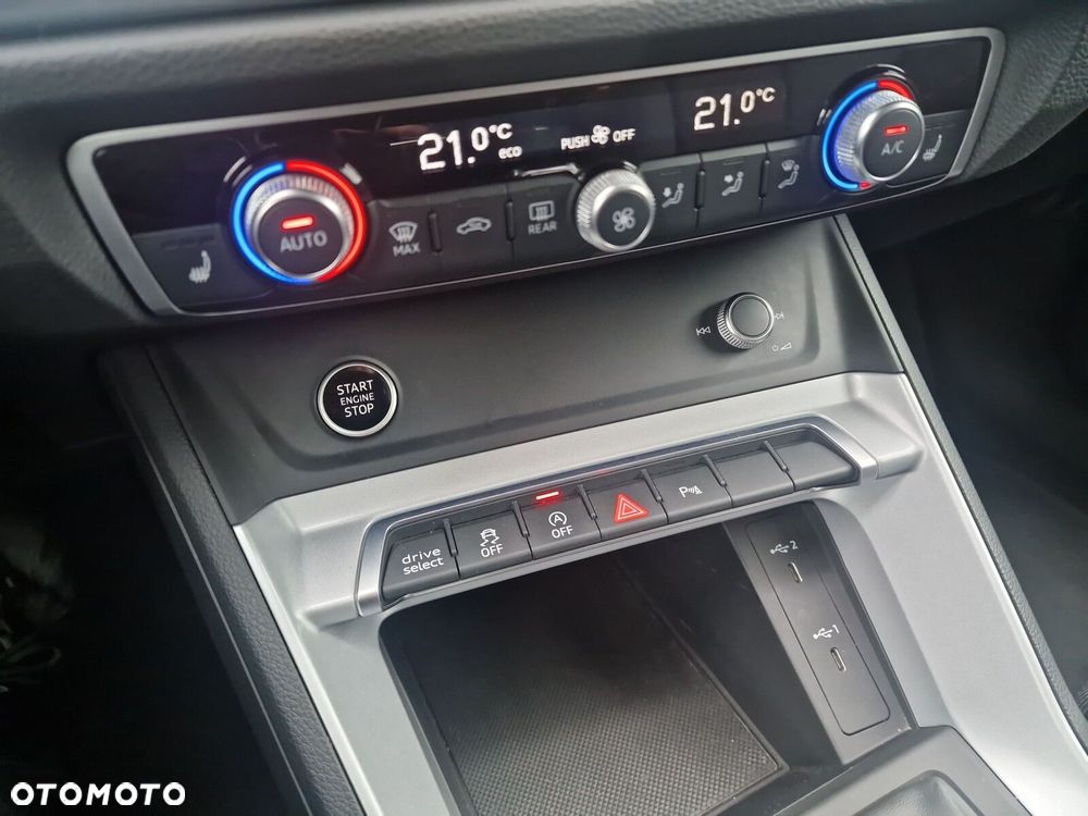 Audi Q3 Sportback - 16