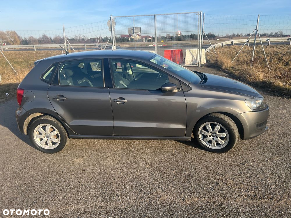 Volkswagen Polo 1.2 Life - 4
