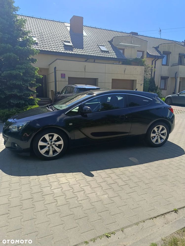 Opel Astra - 4