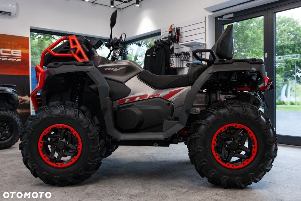 CFMoto CForce - 18
