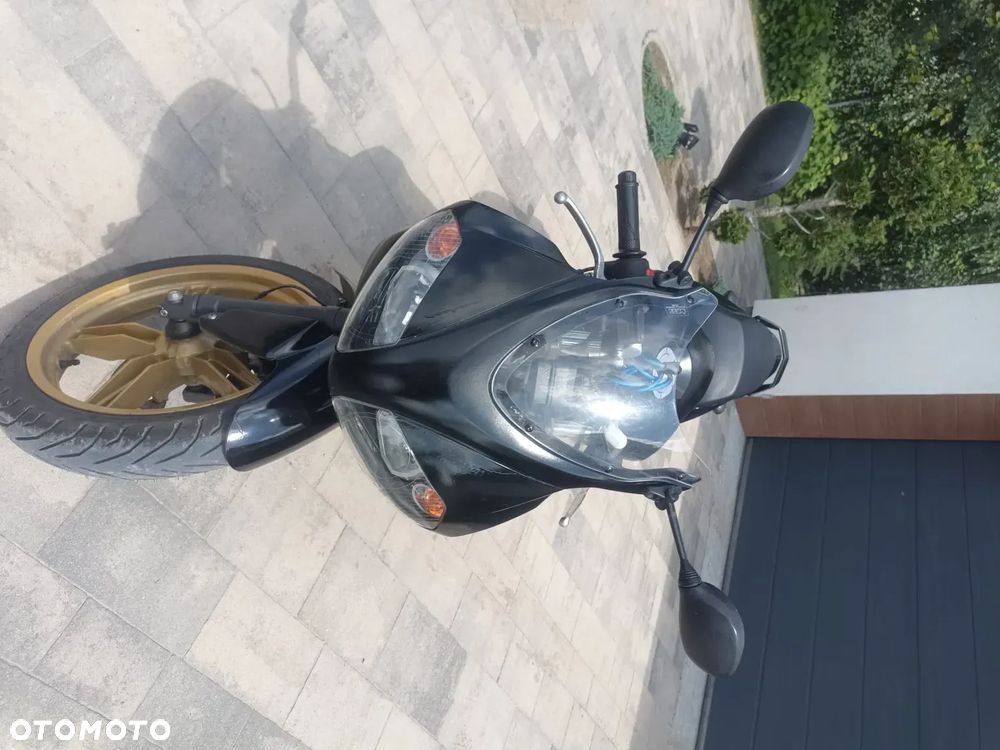 Yamaha TZR - 5