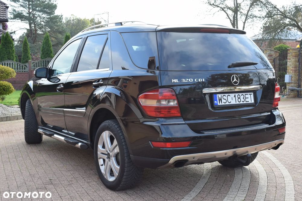 Mercedes-Benz ML - 20