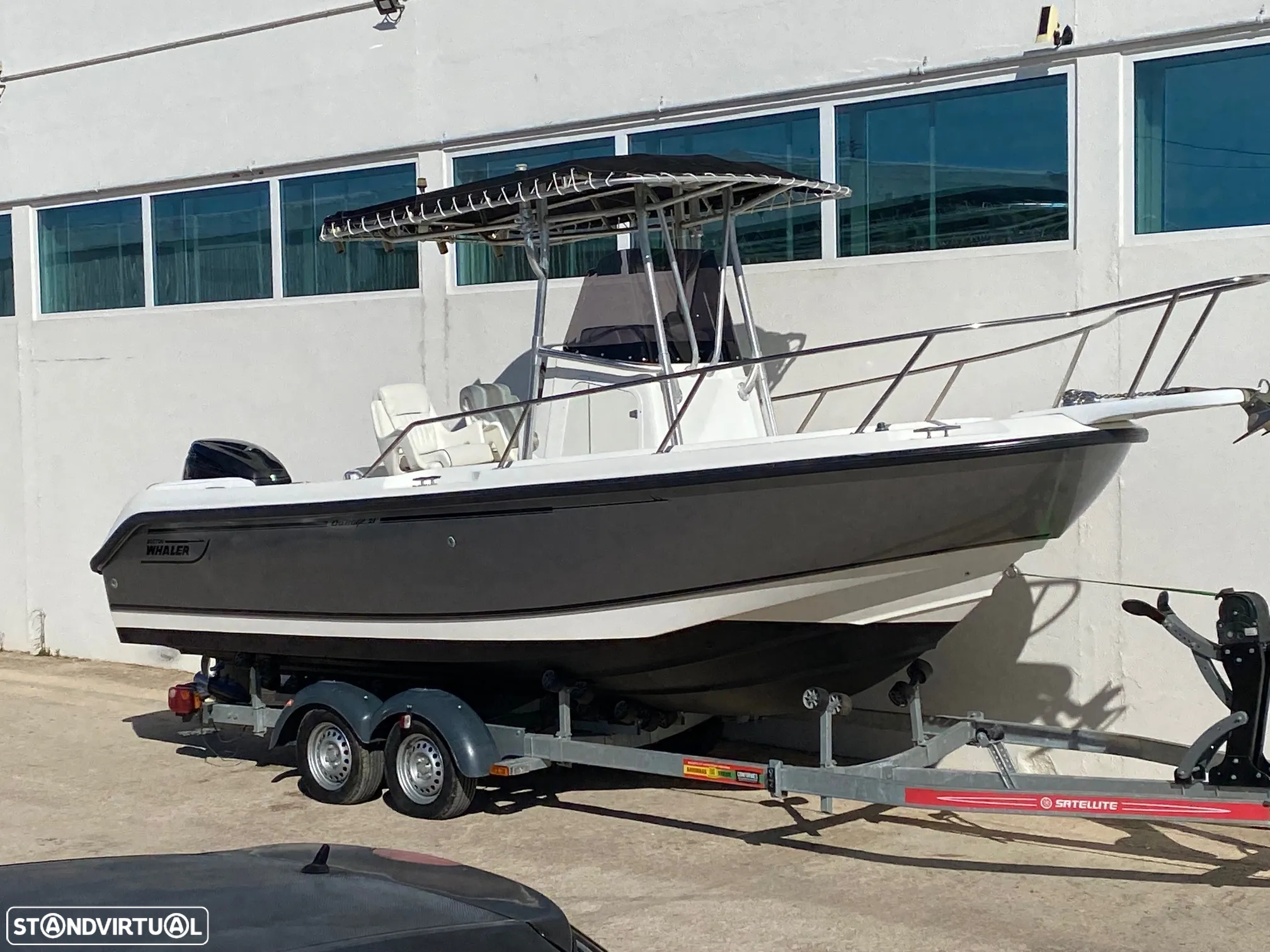 Boston Whaler Outrage 21 - 4
