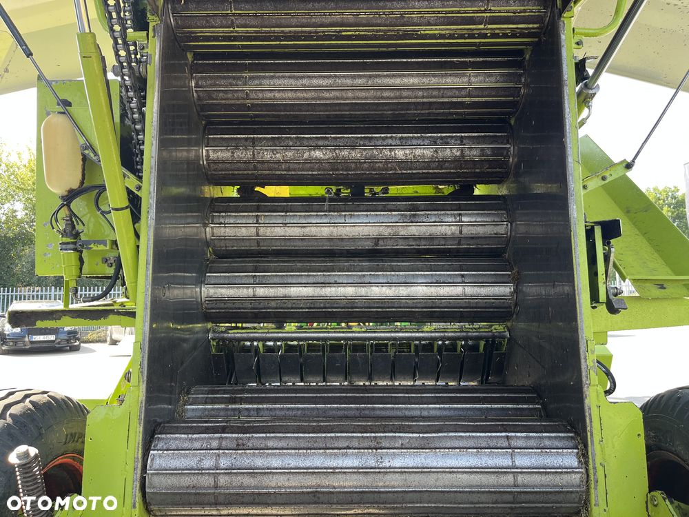 Claas Rollant 250 - 15