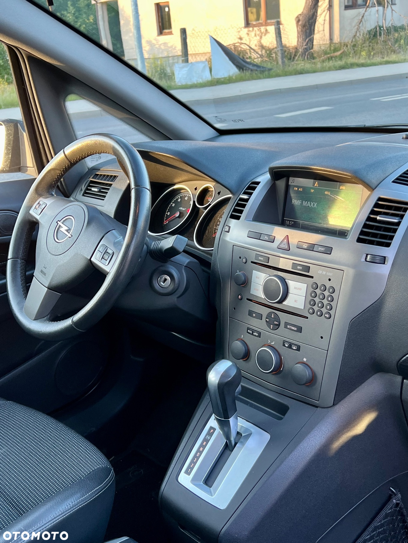 Opel Zafira 2.2 Automatik Cosmo - 15