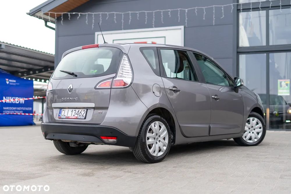 Renault Scenic 1.5dCi TomTom Edition - 19
