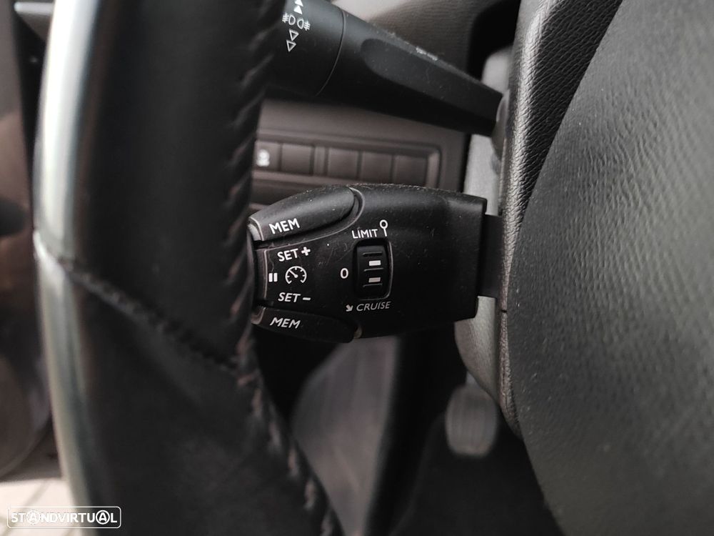 Peugeot 308 SW 1.5 BlueHDi Active Pack - 14