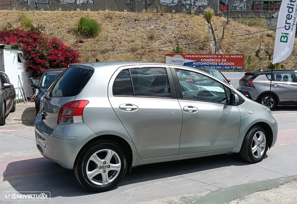 Toyota Yaris 1.4 D-4D Sol - 7