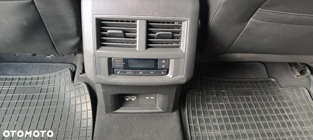 Volkswagen Atlas - 12