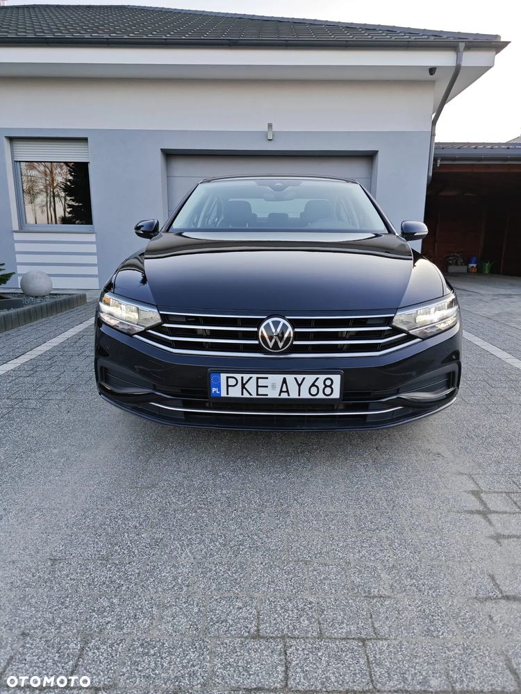Volkswagen Passat 2.0 TSI Business DSG - 2