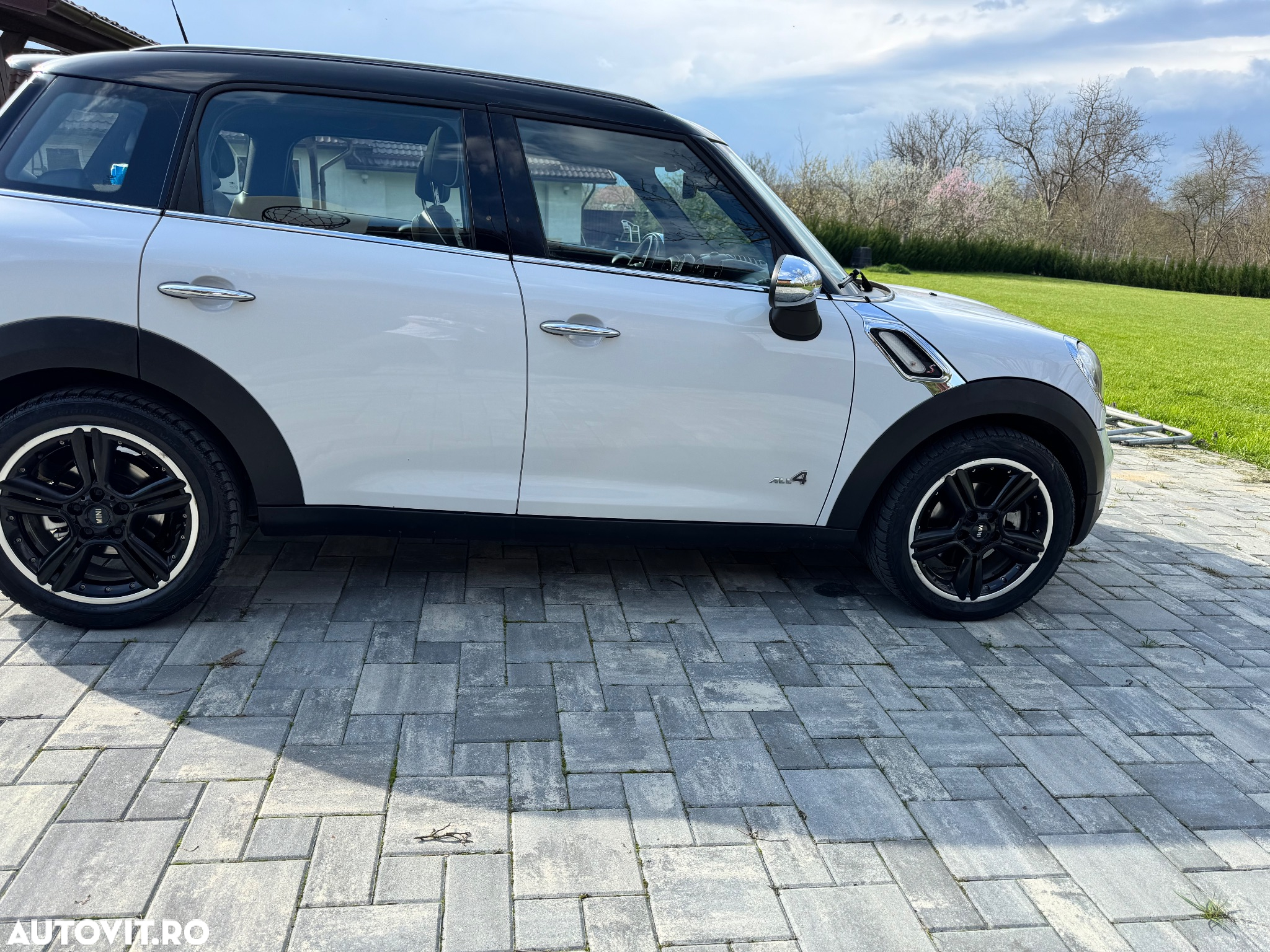 Mini Countryman - 4