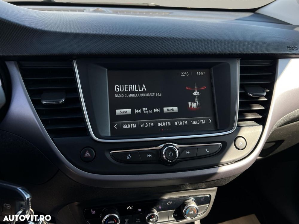 Opel Crossland 1.2 Start/Stop Innovation - 26