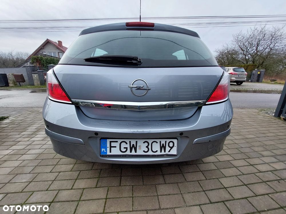 Opel Astra 1.6 Sport Easytronic - 5