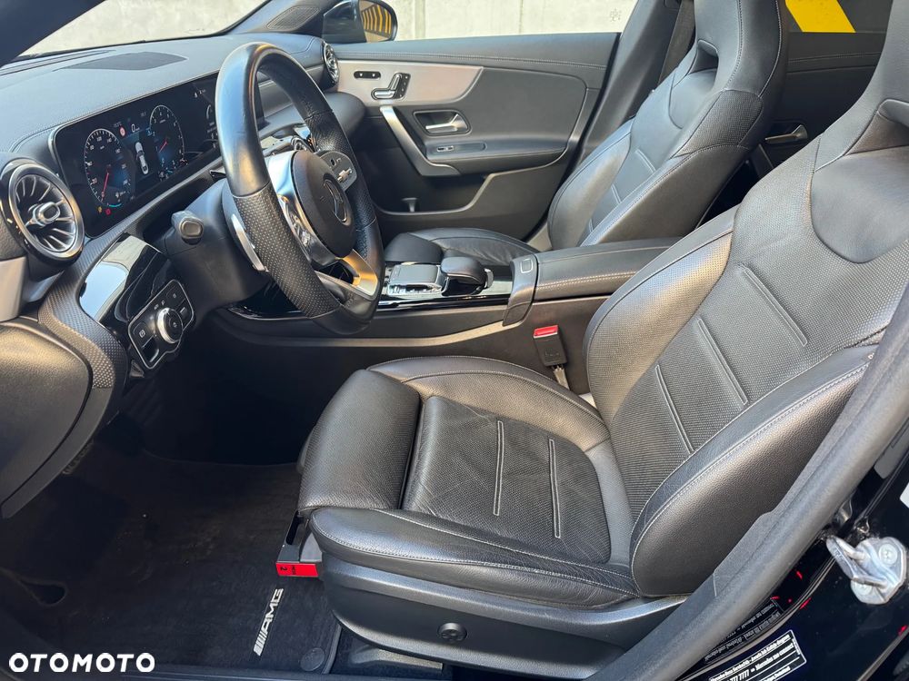 Mercedes-Benz CLA 250 AMG Line 7G-DCT - 15