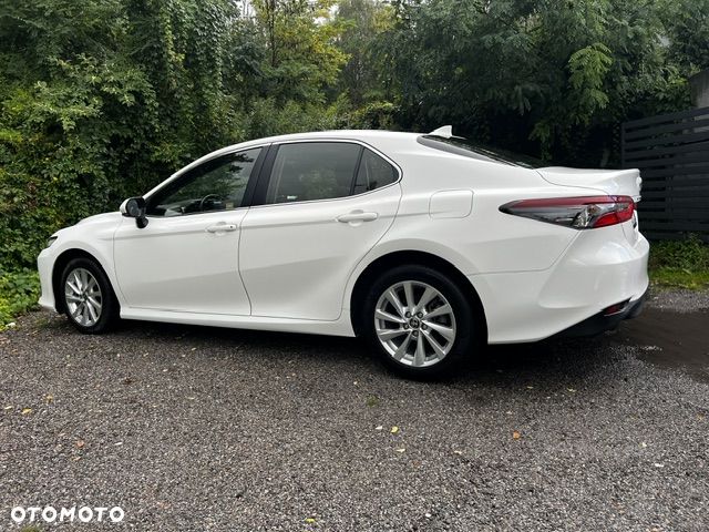 Toyota Camry 2.5 Hybrid Comfort CVT - 4