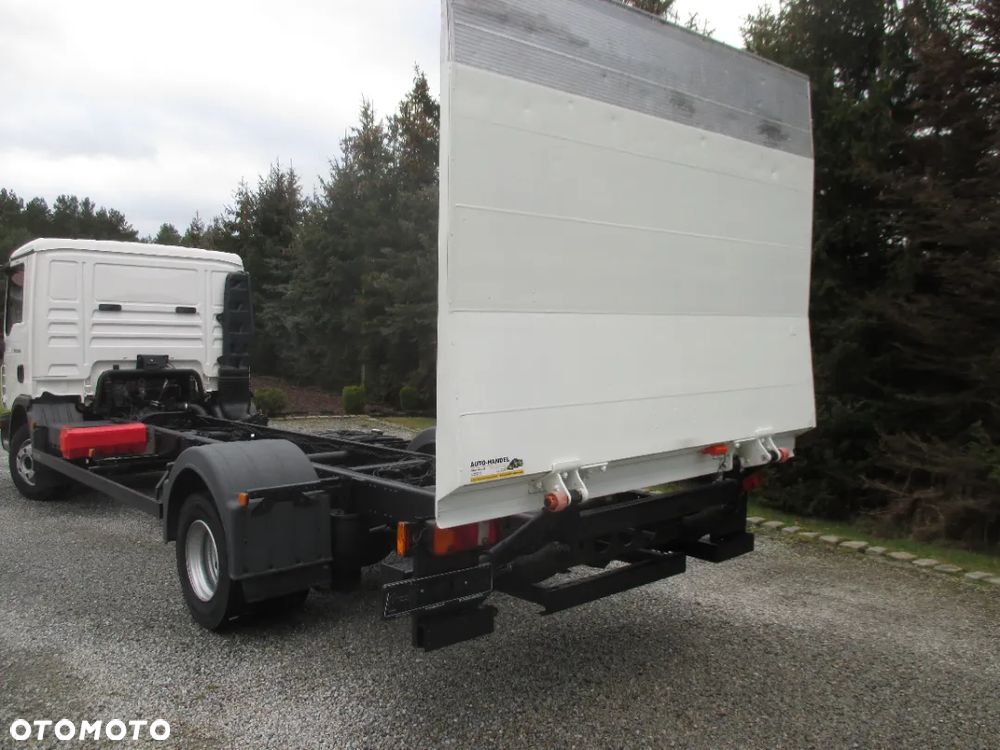 MAN TGL 12.220 - 3